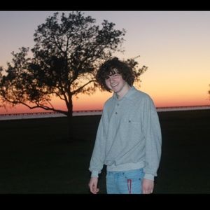 Meet your Posher, Reese